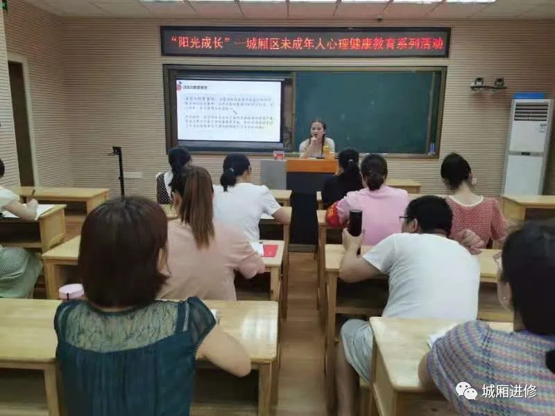 afago-69s9f.jpg afago-69s9f.jpg